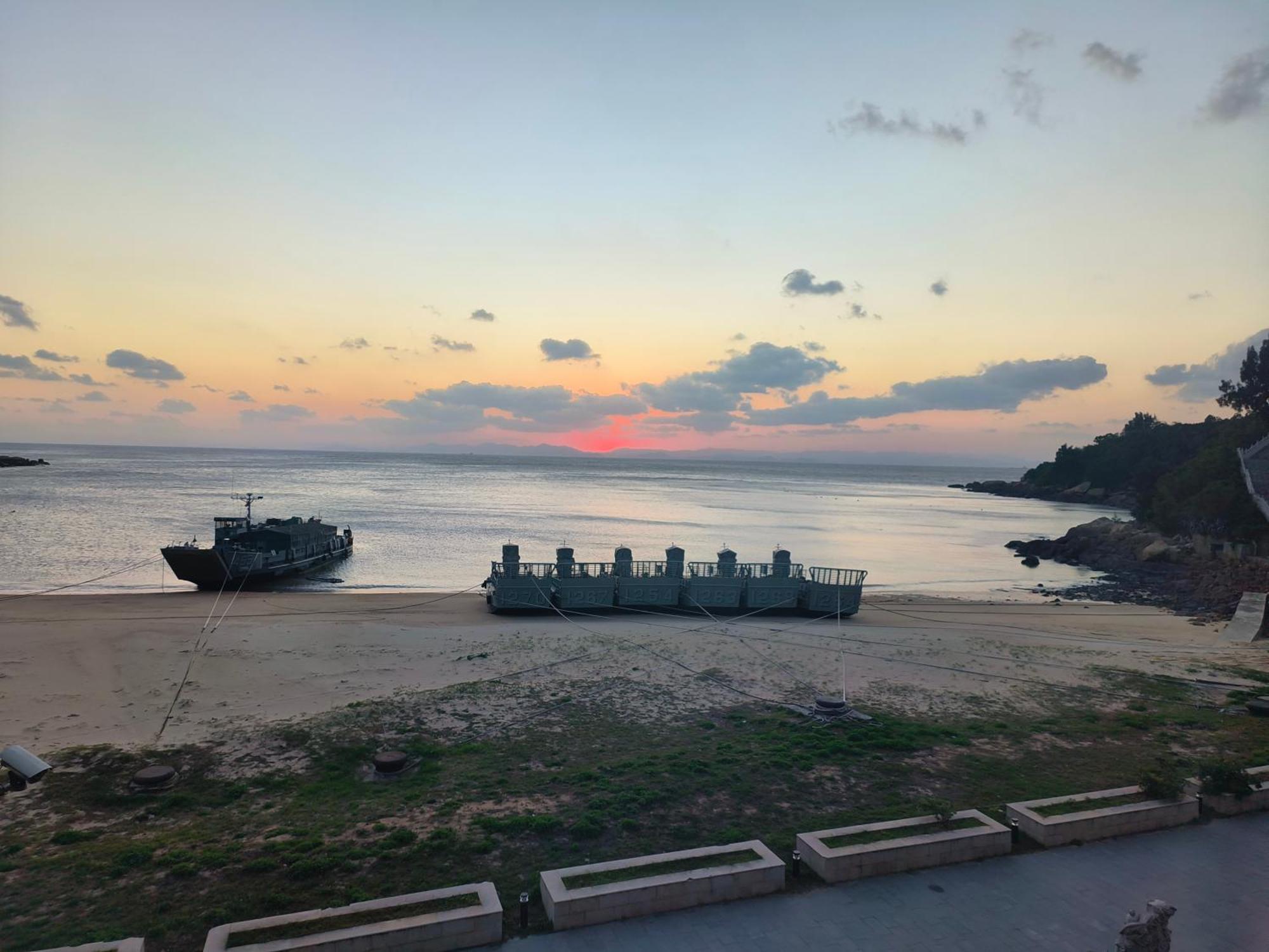 Sea And Sky B&B Nam Can Ngoại thất bức ảnh